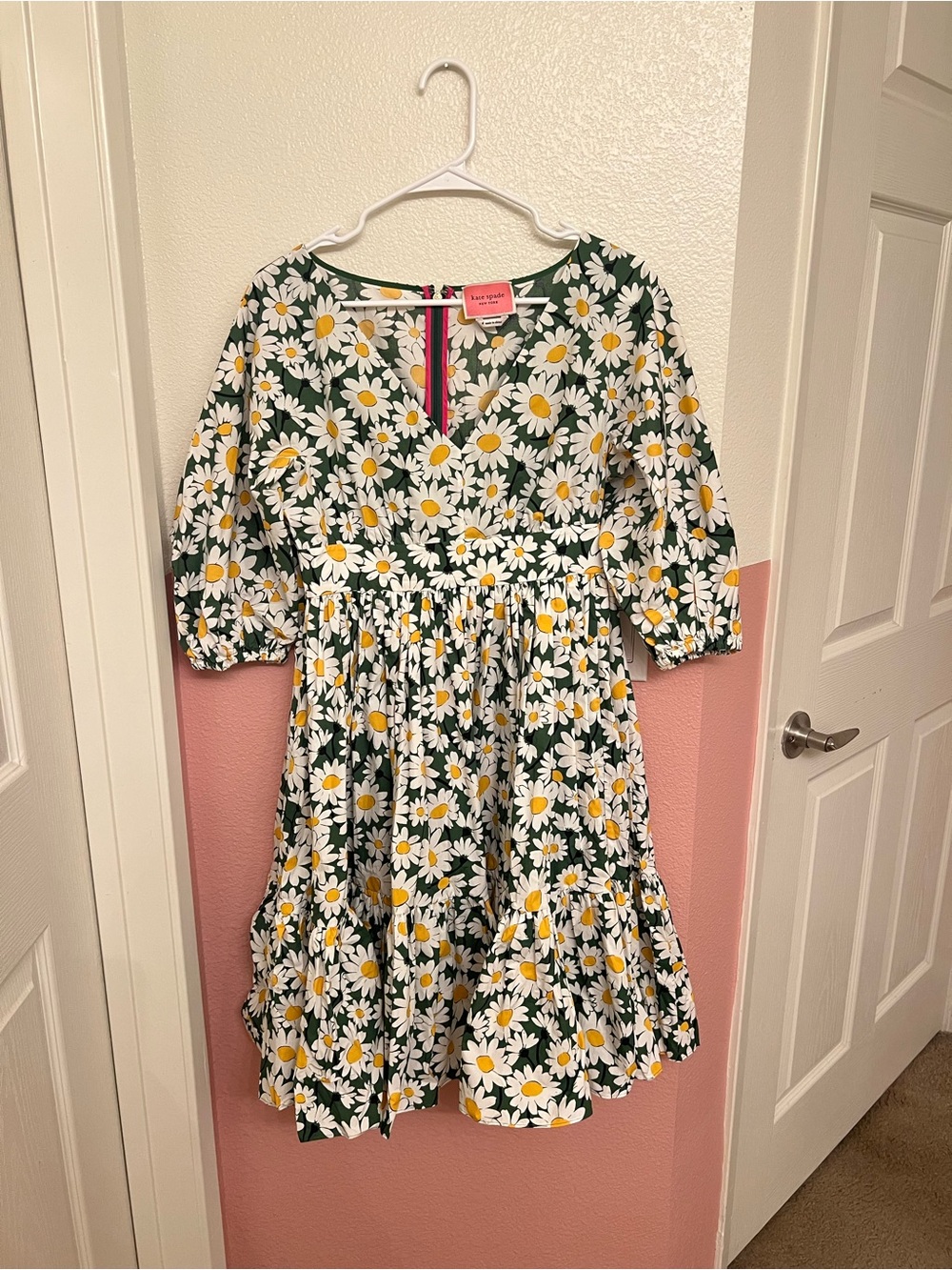 kate spade White and Green Daisy Tiered Puff-Sleeve Mini Dress